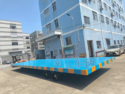 40噸4米寬重型平板拖車 藍(lán)色2I.jpg